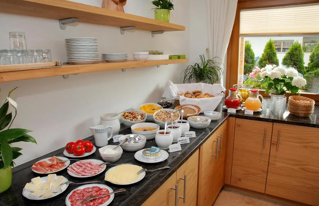 Hotel Garni Paler-1
