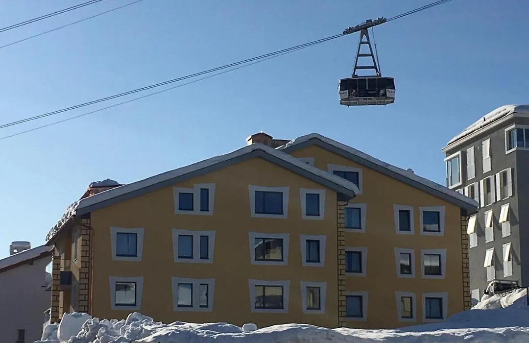 Boutique Hotel Cervus-1