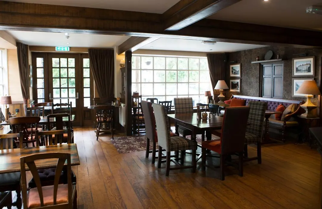 Saracens Head-1