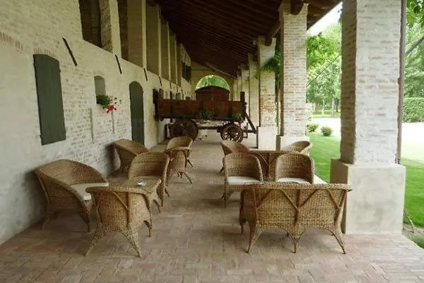 Tenuta Le Risare-1