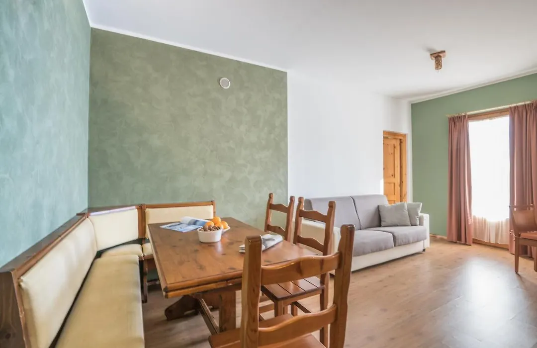 Residence Fior D'Alpe-1