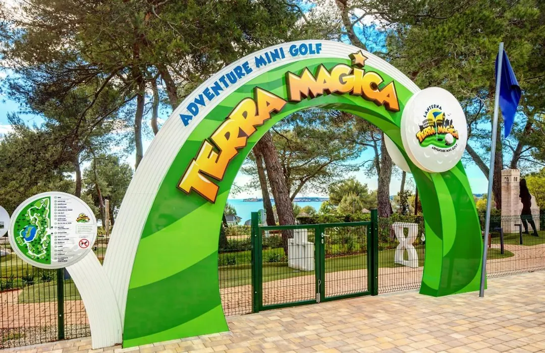 Valamar Camping Lanterna-1