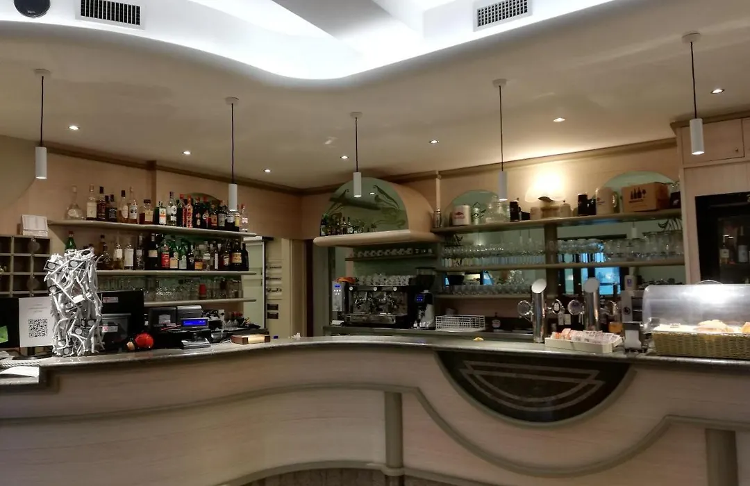 Albergo Villa Eva-1