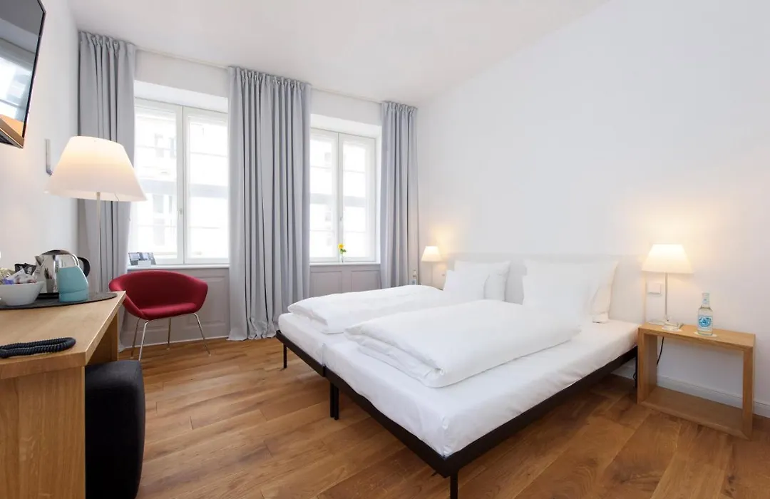 einzigartig - Das kleine Hotel im Wasserviertel-1