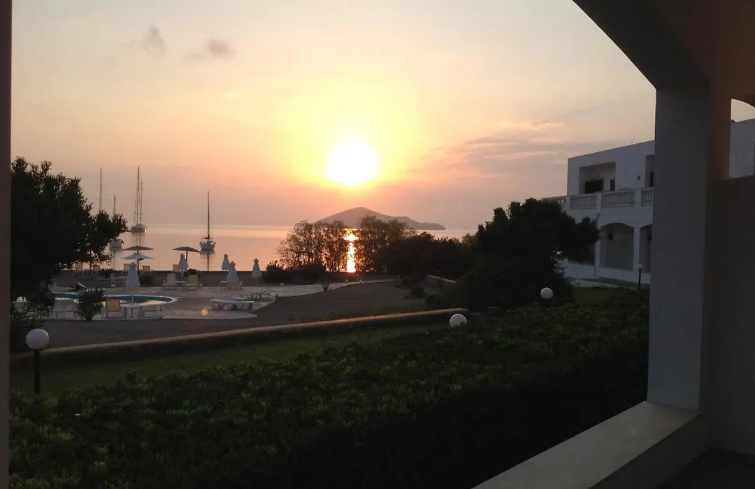 Tony'S Beach Hotel-1