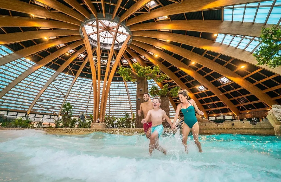 Les Ormes Domaine Et Resort-1