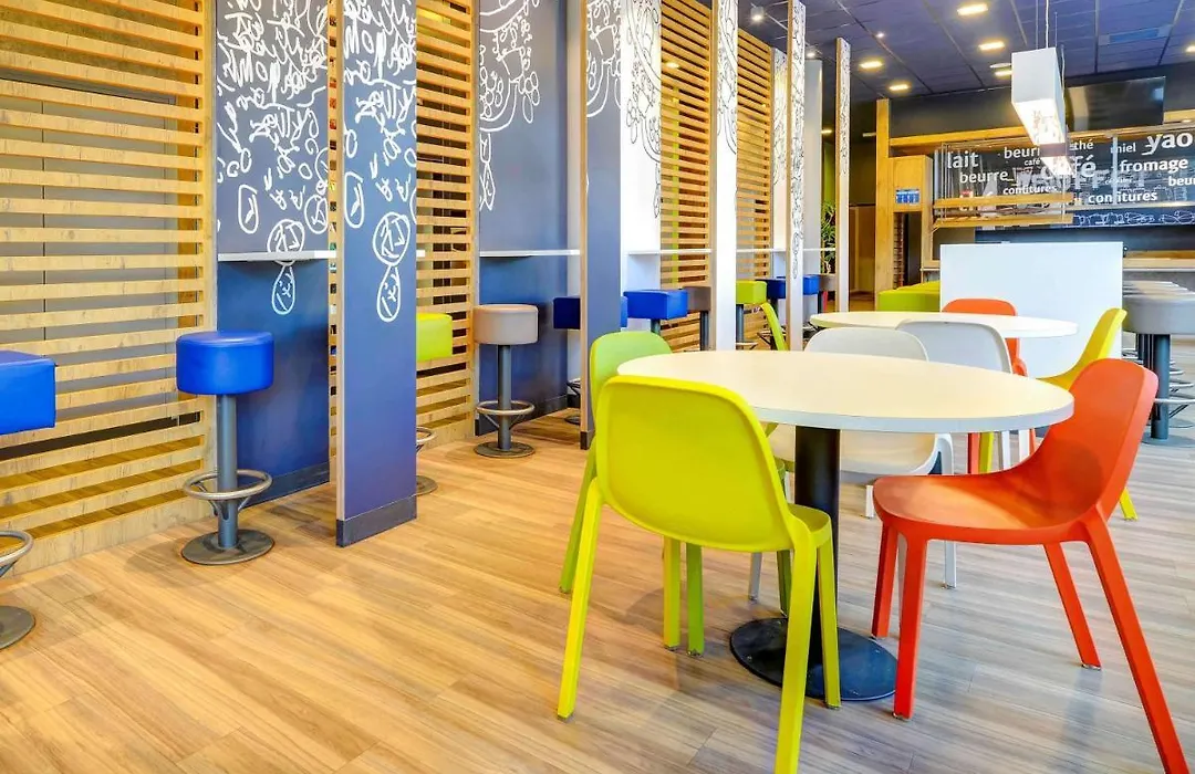 ibis budget Rueil Malmaison-1