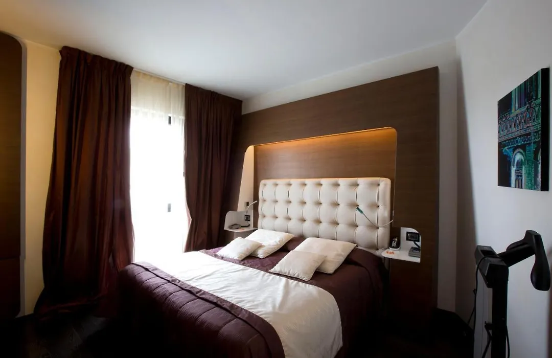 Palace Hotel Moderno-1