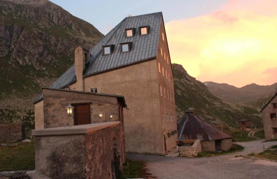 Ospizio San Gottardo-1