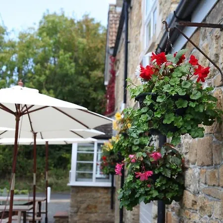 Parrett Hotel-2