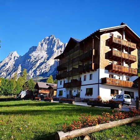 Hotel Oasi-3