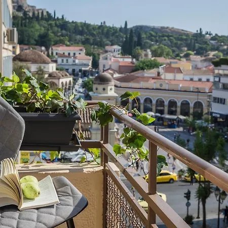 Royalty Hotel Athens-2