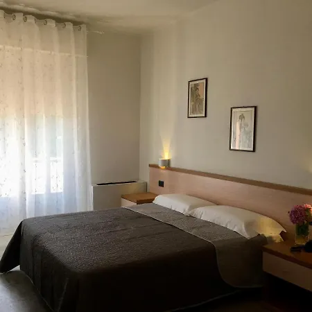 Hotel Trieste-3