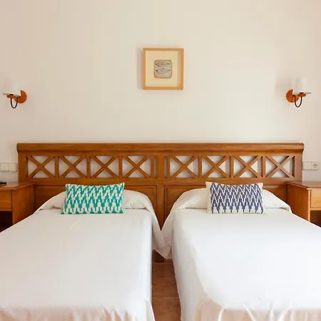 Hotel Roca Plana-3