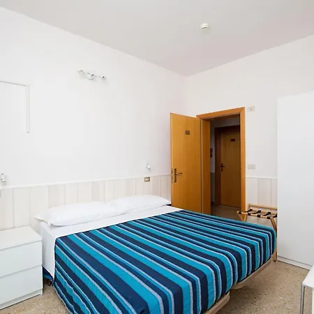 Hotel Helios-2