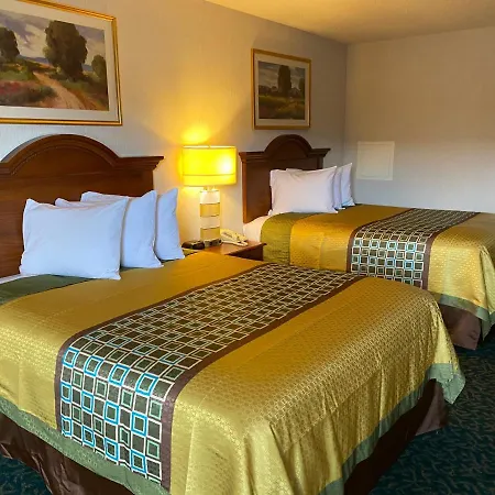 Harrisonville Inn & Suites-2