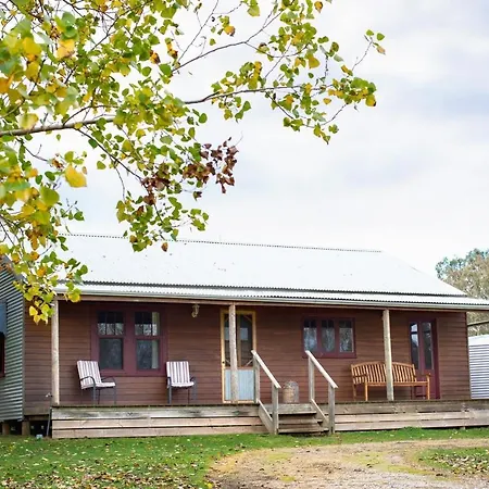 Colby Cottages, Wooragee Near Beechworth-3