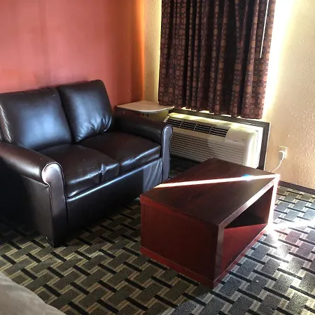 Executive Inn Woodward-2
