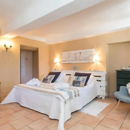 Chateau Nestuby-3
