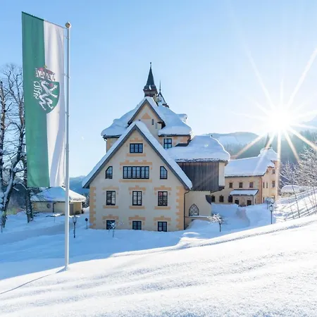 Naturhotel Schloss Kassegg-3