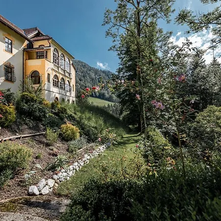 Naturhotel Schloss Kassegg-2