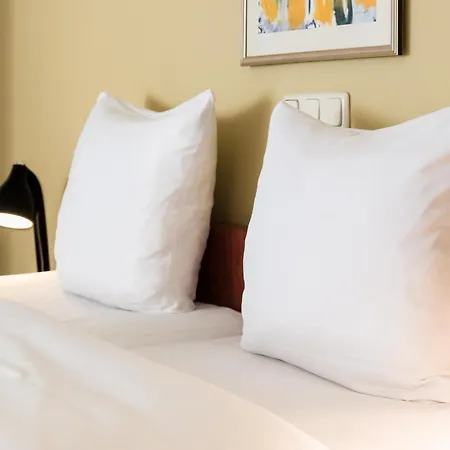 Prominent Inn Hotel-2