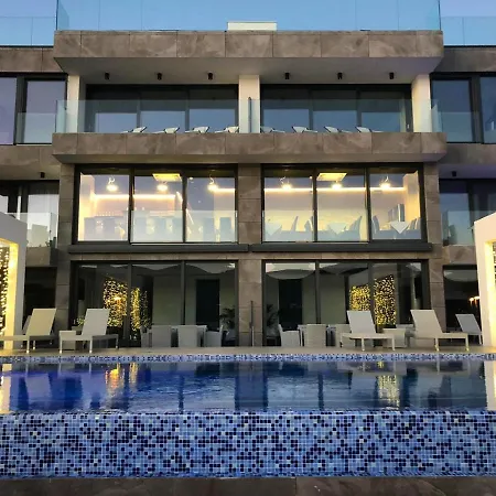 Sky Beach Aparthotel-3