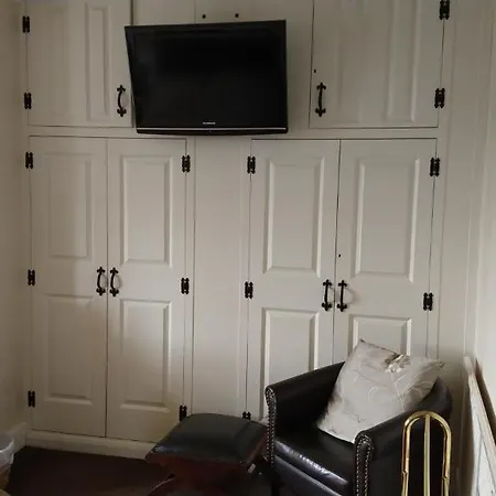 Hollingworth Lake Guest House Room Only Accommodation-2