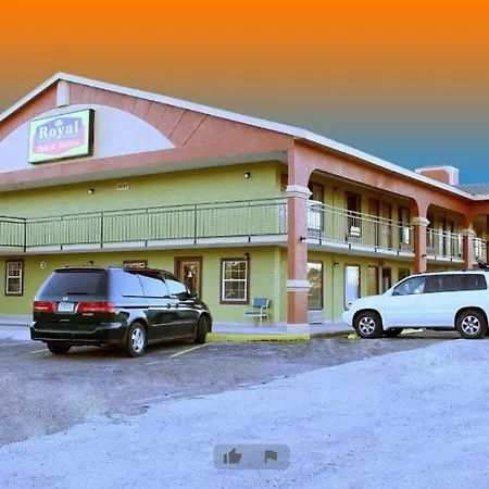Royal Inn & Suites-3