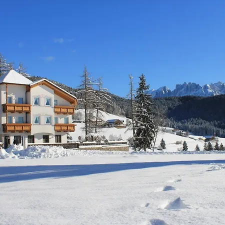 Hotel Landgasthof Laerchenwald-2