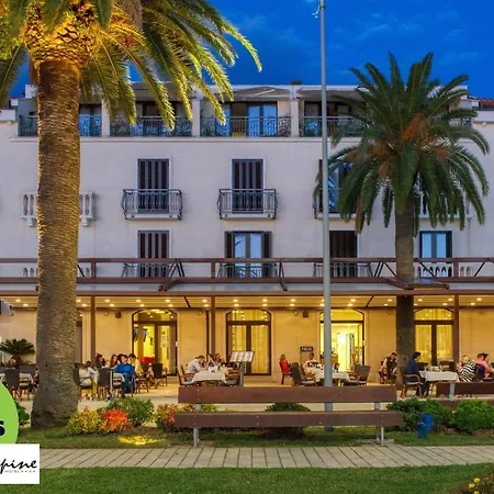 Hotel Pine-3