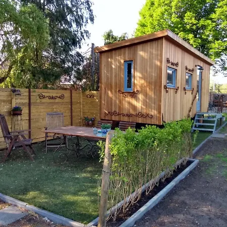 B&B Dream On Wheels-2