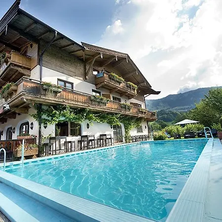 Ferienhotel Alpenhof-3