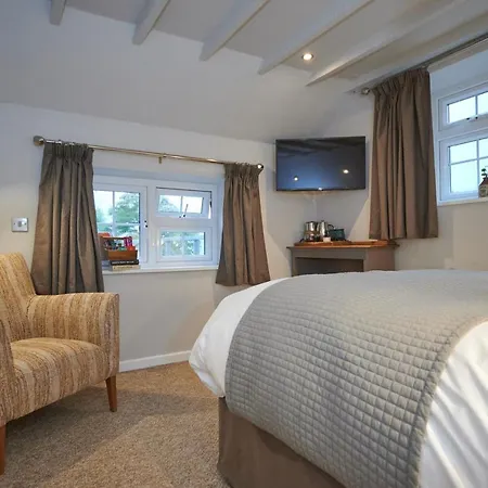 Black Lion Inn-3
