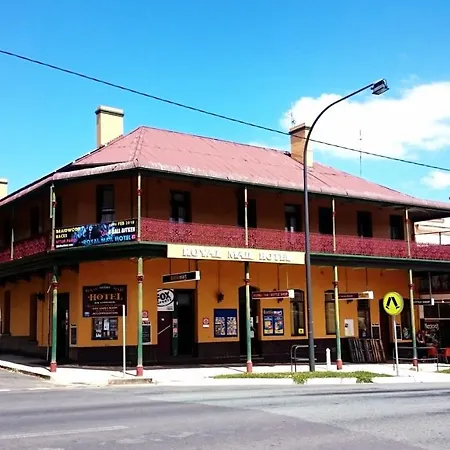 The Royal Mail Hotel Braidwood-3