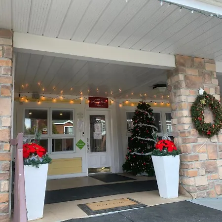 Hotel&Suites Les Laurentides-3
