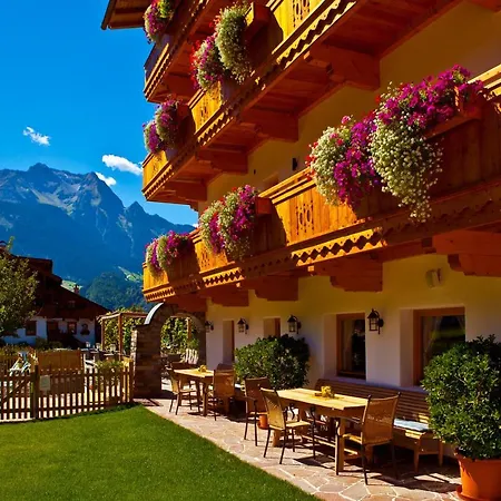 Landhotel Rauchenwalderhof-2