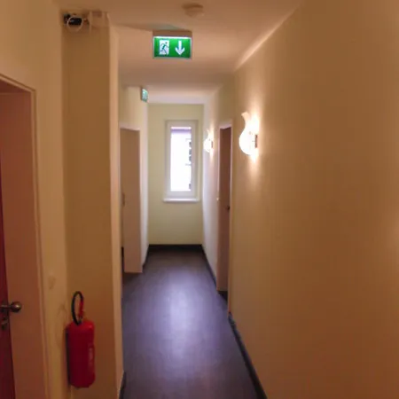 Hotel Garni Am Kirchplatz-2