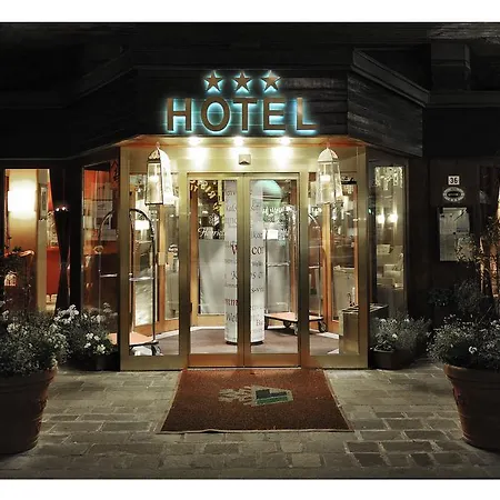 Hotel Henriette-3