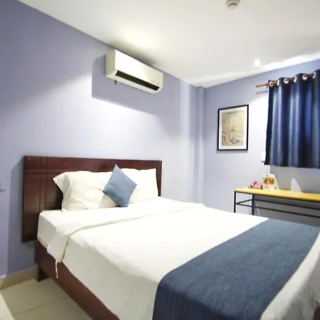 Vintage Hoang Phi Hotel & Spa - Park View-2