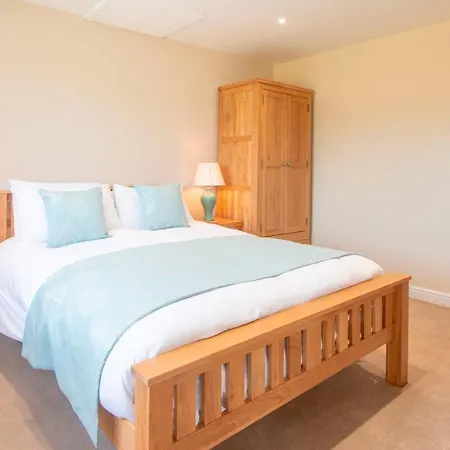 Lastra Farm Hotel-3