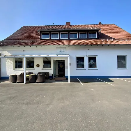 Hotel Attache-3