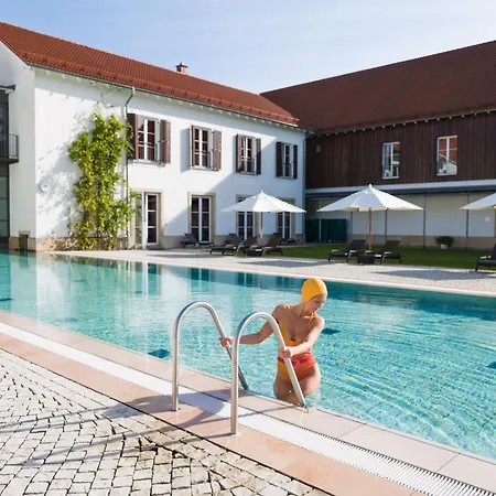 Gräflicher Park Health&Balance Resort-3