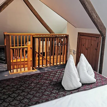 The Compasses Inn-3