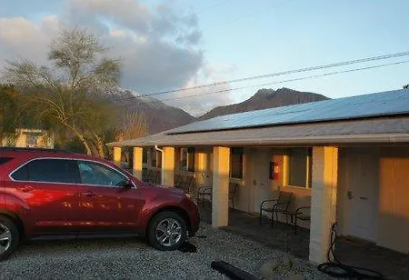 Borrego Springs Motel-2