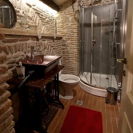 Le Petit Secret, Korce, Albania-2