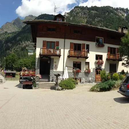 Hotel Flora Alpina-3