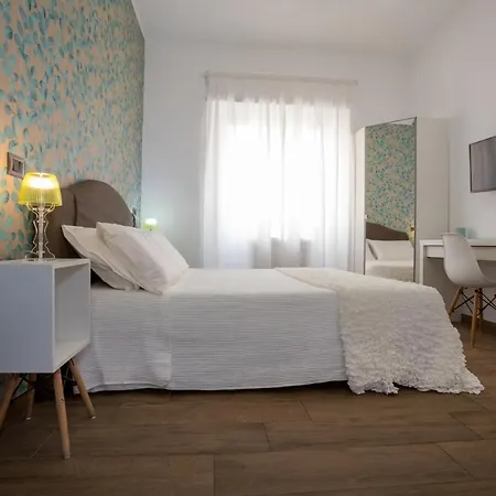 Comfy Vatican Suite-3