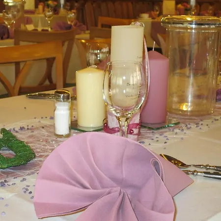 Hotel & Gaestehaus Krone-2