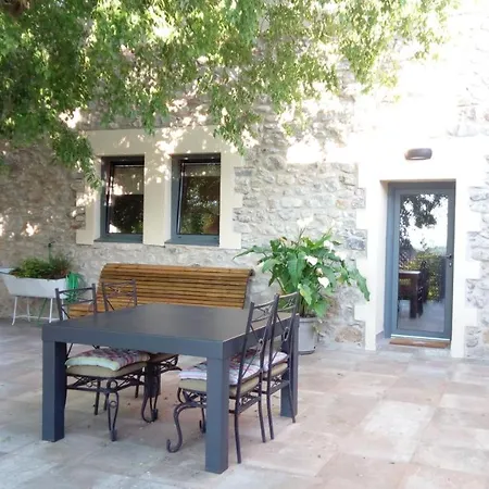 La Casa Dels Lledoners-2
